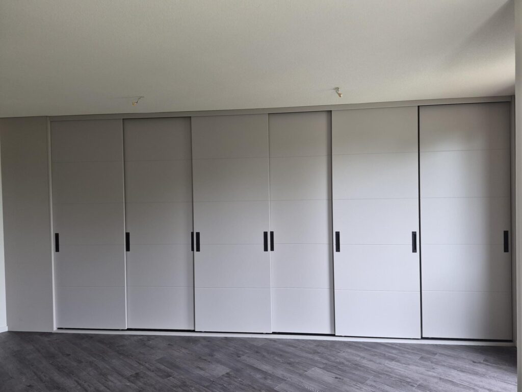 Kast op maat Zuidhorn van Raffito