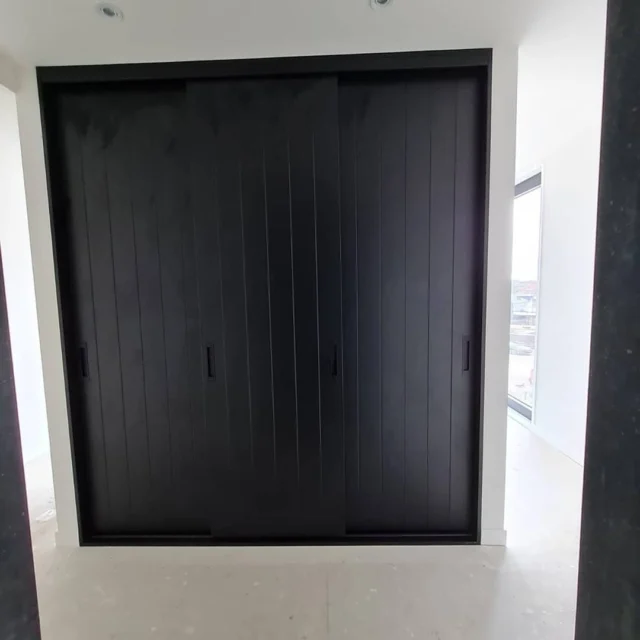 Wat een prachtige en sjieke kast heeft het Maatwerkteam geplaatst.